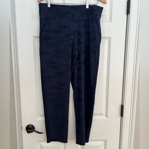 Athleta Brooklyn  camo pants